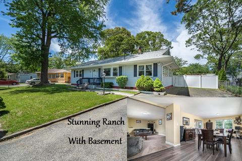 462 Pinecroft Dr, Brick, NJ 08723 photo 1