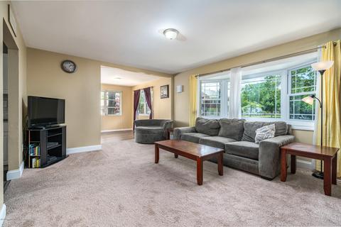 462 Pinecroft Dr, Brick, NJ 08723 photo 8