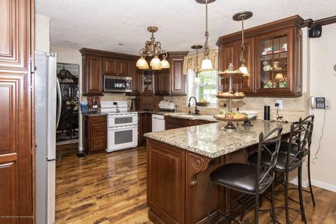 678 Windsor Rd, Brick, NJ 08724 photo 4