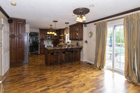 678 Windsor Rd, Brick, NJ 08724 photo 7