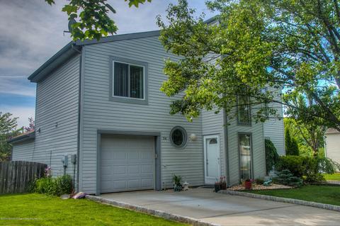 34 Denton Ct, Matawan, NJ 07747 photo 1