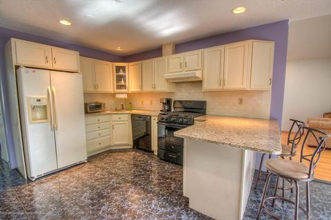 34 Denton Ct, Matawan, NJ 07747 photo 7