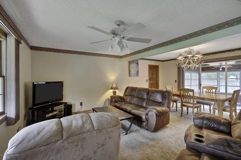1122 Ruby Dr, Toms River, NJ 08753 photo 2