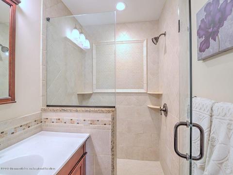 24 Marc Dr, Matawan, NJ 07747 photo 13