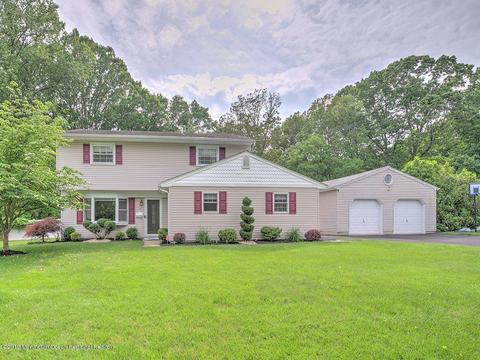 24 Marc Dr, Matawan, NJ 07747 photo 1