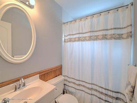 24 Marc Dr, Matawan, NJ 07747 photo 16