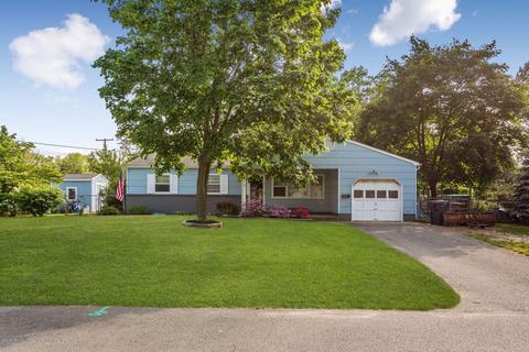 115 Silver Dr, Brick, NJ 08724 photo 2
