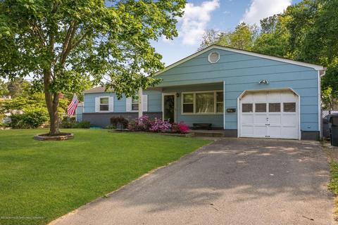 115 Silver Dr, Brick, NJ 08724 photo 3