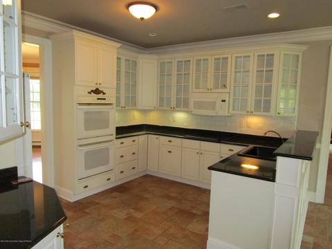 32 Forman Rd, Millstone, NJ 08535 photo 4
