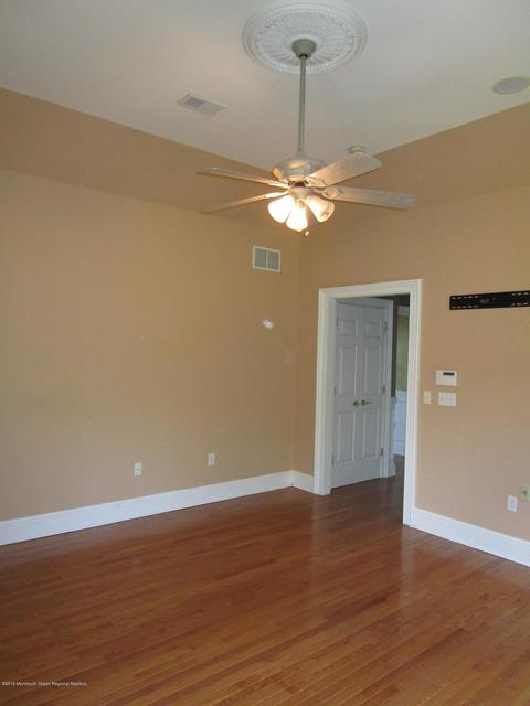 32 Forman Rd, Millstone, NJ 08535 photo 11