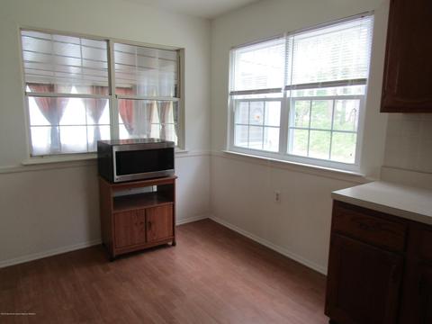 11 Lancaster Ct, Forked River, NJ 08731 photo 12