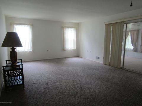 11 Lancaster Ct, Forked River, NJ 08731 photo 6