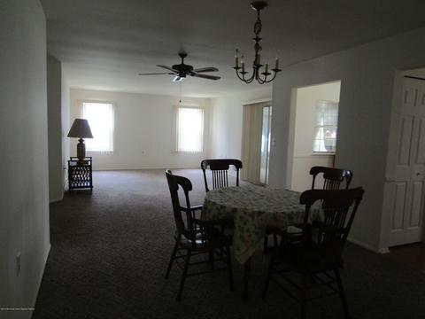 11 Lancaster Ct, Forked River, NJ 08731 photo 8