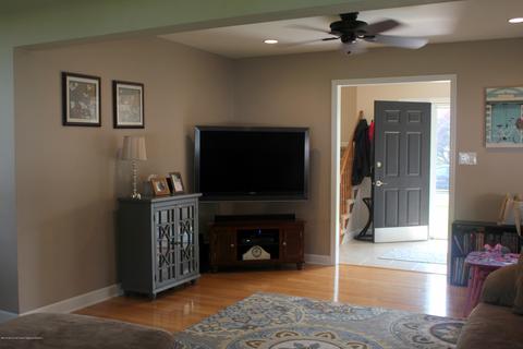 33 Diane Dr, Brick, NJ 08724 photo 7