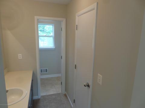 17 Red Maple Dr, Brick, NJ 08724 photo 32
