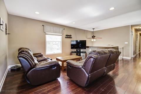 9 Deer Ln, Jackson, NJ 08527 photo 6