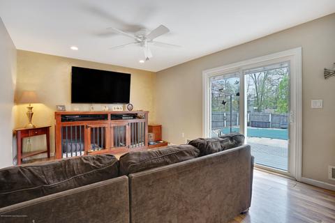 21 Sandy Point Dr, Brick, NJ 08723 photo 9