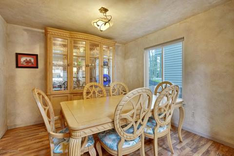 21 Sandy Point Dr, Brick, NJ 08723 photo 8
