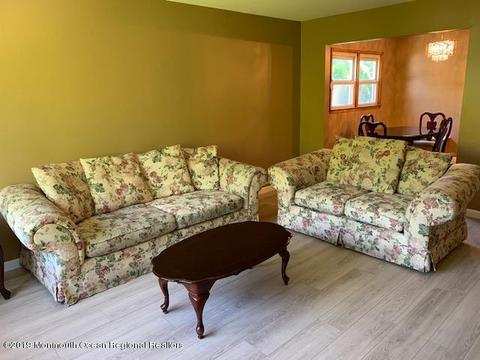 64 Beech St, Edison, NJ 08817 photo 5