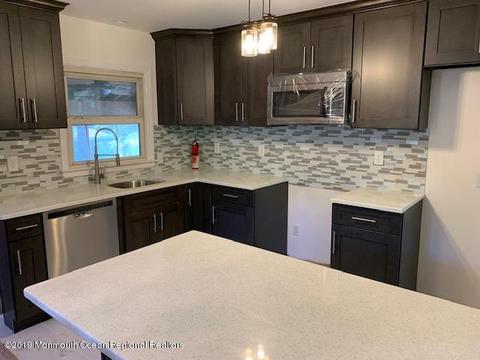 64 Beech St, Edison, NJ 08817 photo 3