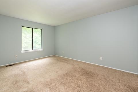 8 Max Pl, Howell, NJ 07731 photo 21
