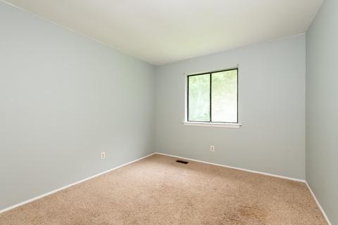 8 Max Pl, Howell, NJ 07731 photo 22