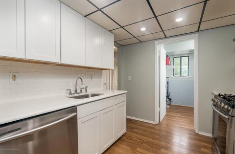 8 Max Pl, Howell, NJ 07731 photo 9