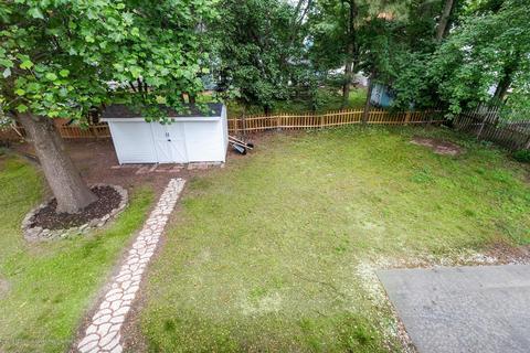 66 Appletree Rd, Howell, NJ 07731 photo 24