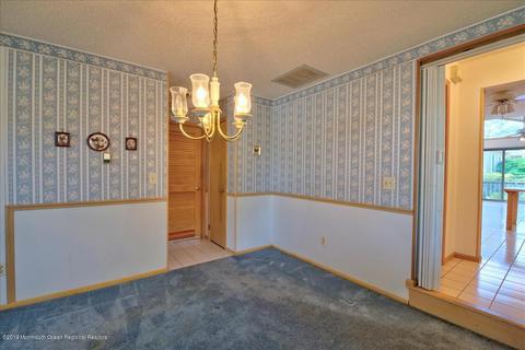 2002 Parkside Dr, Forked River, NJ 08731 photo 4