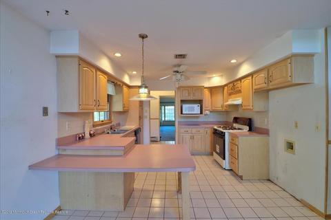 2002 Parkside Dr, Forked River, NJ 08731 photo 9