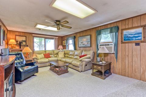 16 Cable Rd, Waretown, NJ 08758 photo 4