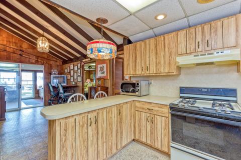 16 Cable Rd, Waretown, NJ 08758 photo 12