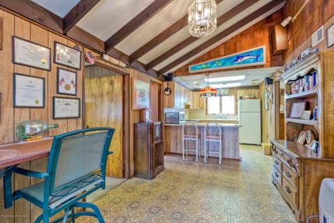 16 Cable Rd, Waretown, NJ 08758 photo 10