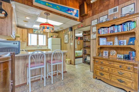 16 Cable Rd, Waretown, NJ 08758 photo 7