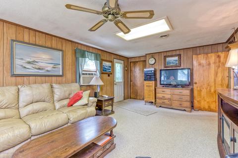 16 Cable Rd, Waretown, NJ 08758 photo 6