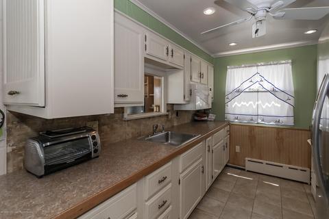 28 Cable Rd, Waretown, NJ 08758 photo 8