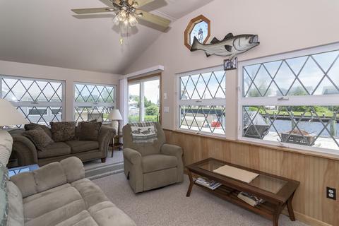 28 Cable Rd, Waretown, NJ 08758 photo 4