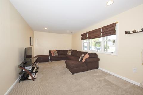 112 Shoreland Ter, North Middletown, NJ 07748 photo 4