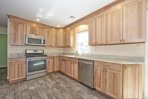 112 Shoreland Ter, North Middletown, NJ 07748 photo 6