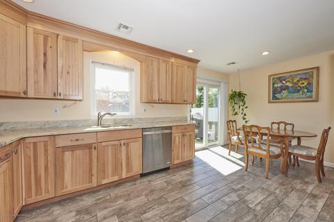 112 Shoreland Ter, North Middletown, NJ 07748 photo 12