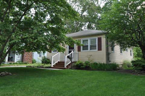 805 Pine Rd, Brielle, NJ 08730 photo 2