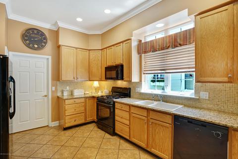 26 Rumson Ct, Waretown, NJ 08758 photo 19