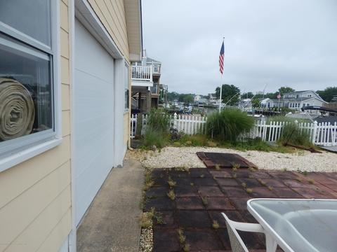31 Bayview Dr, Waretown, NJ 08758 photo 36