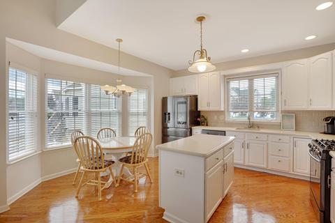 26 Paceview Dr, Howell, NJ 07731 photo 15
