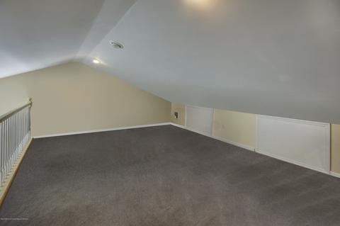 19 Algonquin Rd, Holmdel, NJ 07733 photo 14