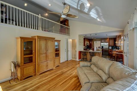19 Algonquin Rd, Holmdel, NJ 07733 photo 13