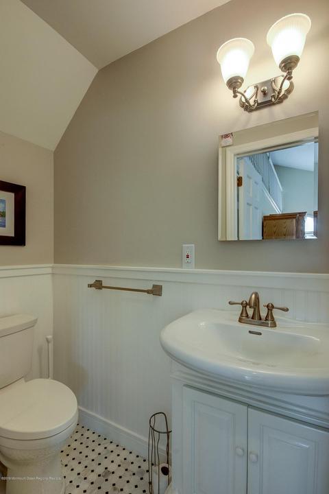 19 Algonquin Rd, Holmdel, NJ 07733 photo 15