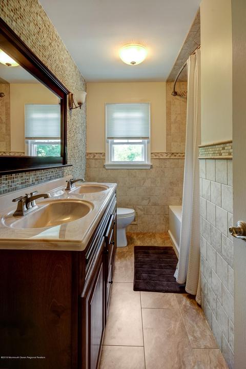 19 Algonquin Rd, Holmdel, NJ 07733 photo 24