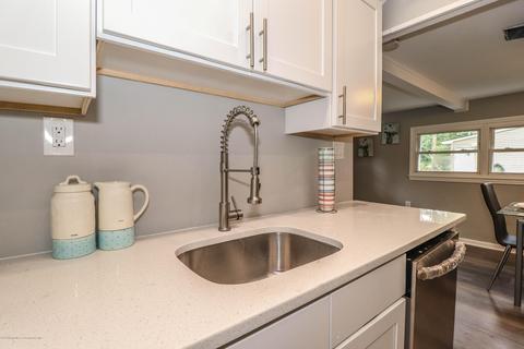 42 Chestnut St, Waretown, NJ 08758 photo 3