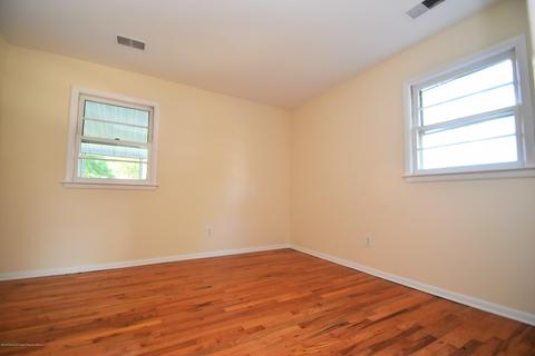 642 Park Ave, Brielle, NJ 08730 photo 8